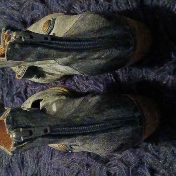 Dkode shoes BEAUTIFUL! - Picture 9 of 12